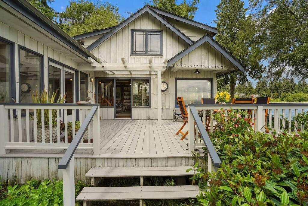 Murden Cove Waterfront Retreat: 3Br Oasis & Kayaks Villa Bainbridge Island Exterior photo