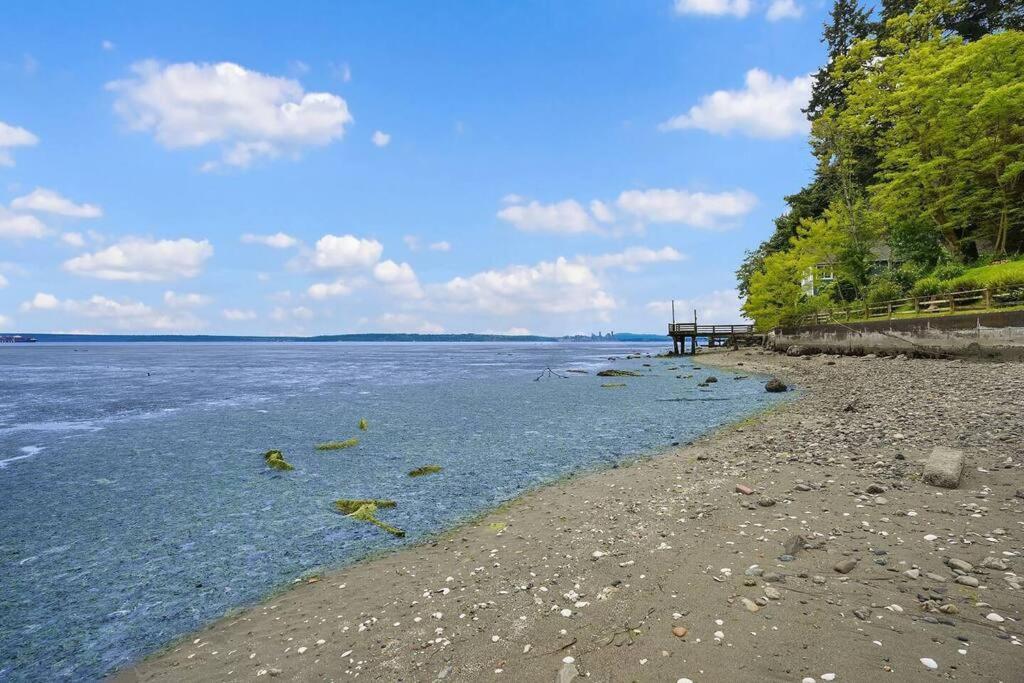 Murden Cove Waterfront Retreat: 3Br Oasis & Kayaks Villa Bainbridge Island Exterior photo