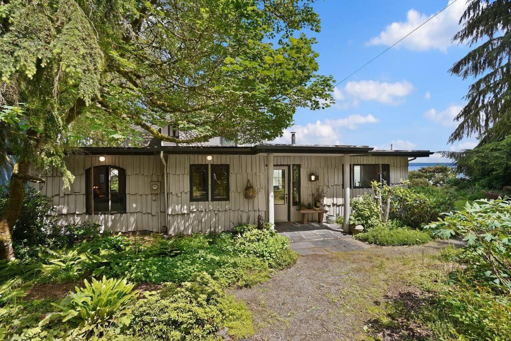 Murden Cove Waterfront Retreat: 3Br Oasis & Kayaks Villa Bainbridge Island Exterior photo