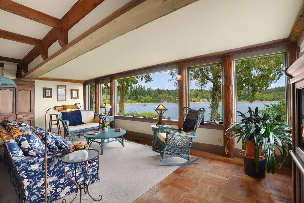 Murden Cove Waterfront Retreat: 3Br Oasis & Kayaks Villa Bainbridge Island Exterior photo